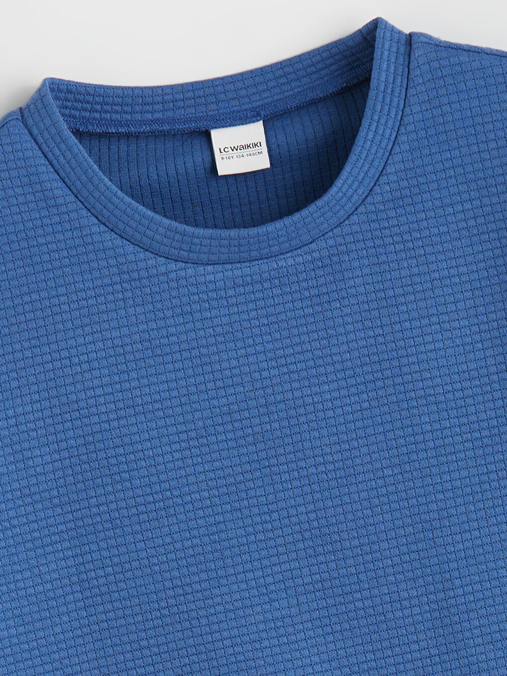 تيشيرت للأولاد برقبة دائرية وملمس مُحكم-1