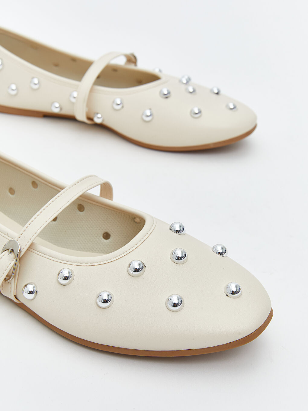 Ekru Deri Görünümlü Kadın Babet Ayakkabı-2