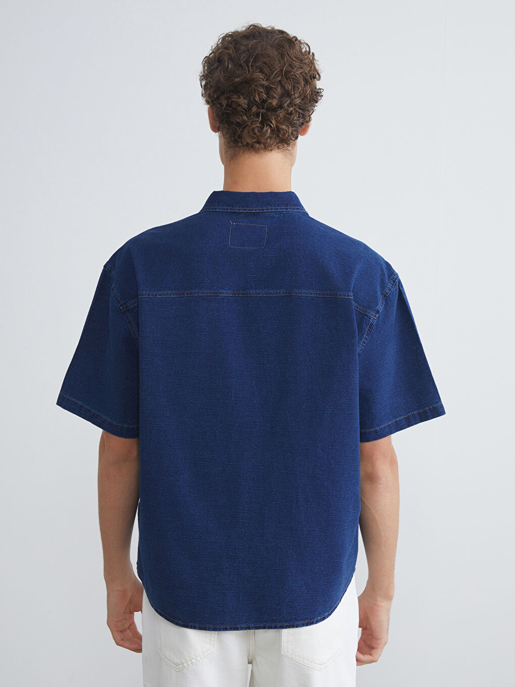 İndigo Regular Fit Kısa Kollu Erkek Jean Gömlek-3