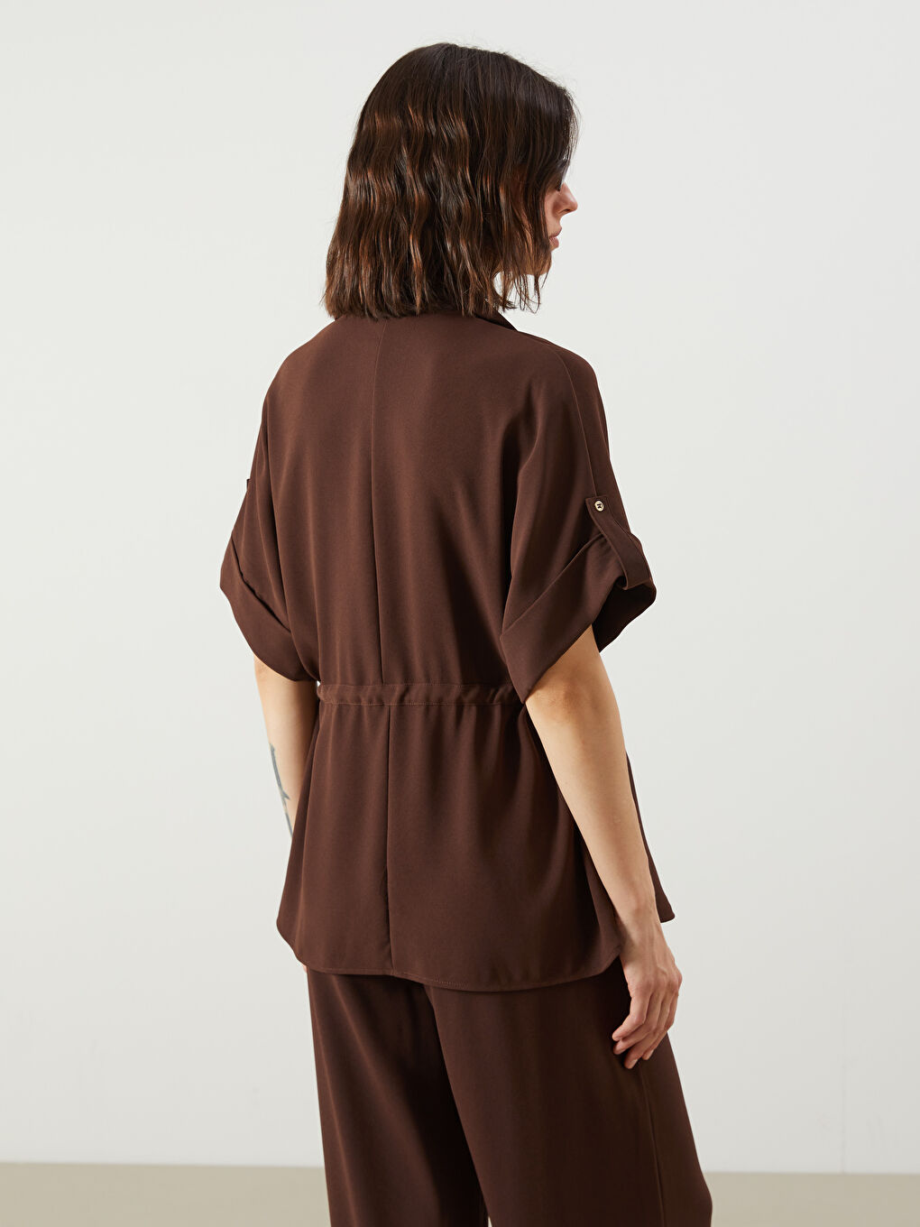 Kahverengi Büzgülü Kadın Gömlek-7