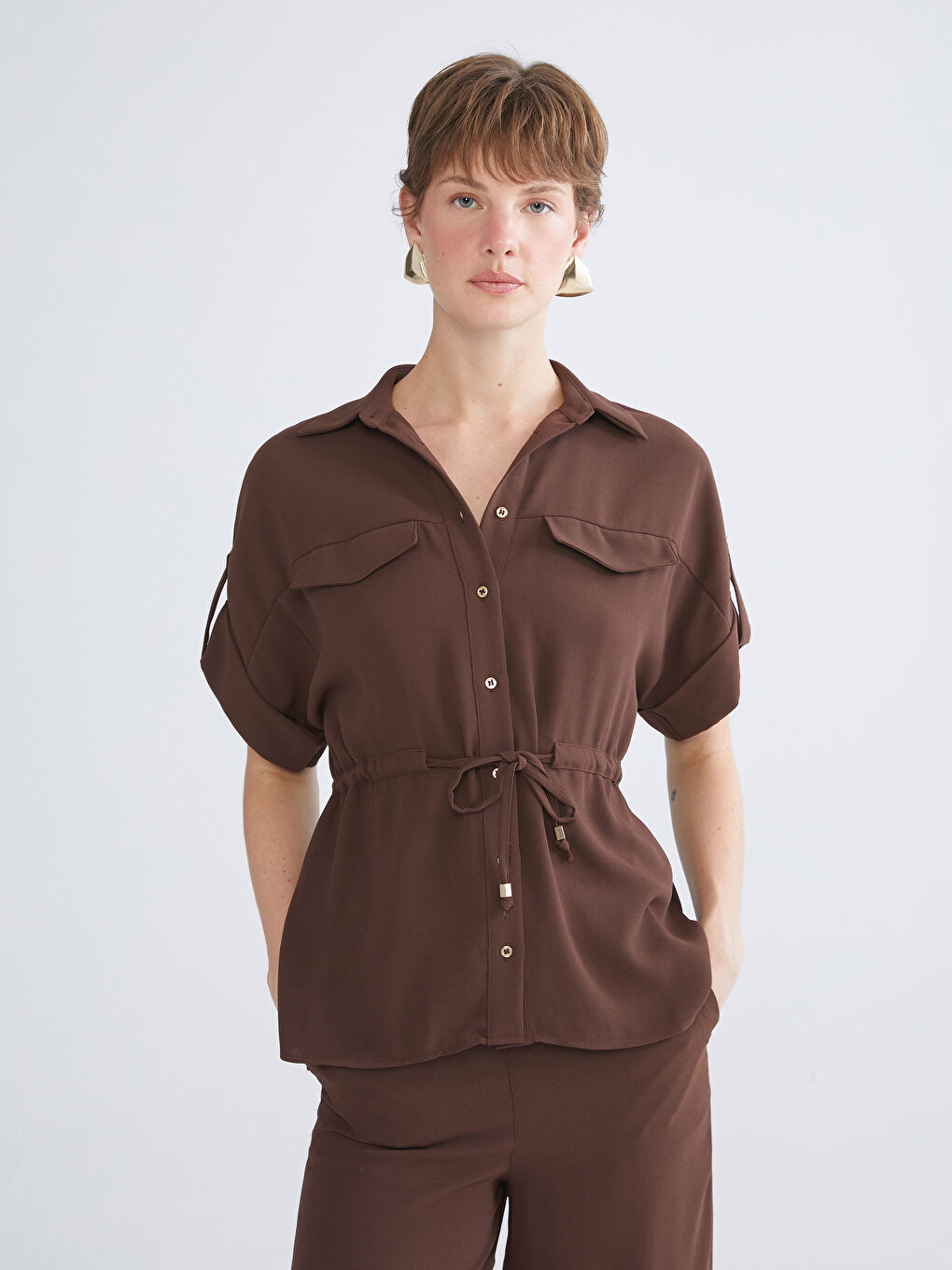 Kahverengi Büzgülü Kadın Gömlek-1