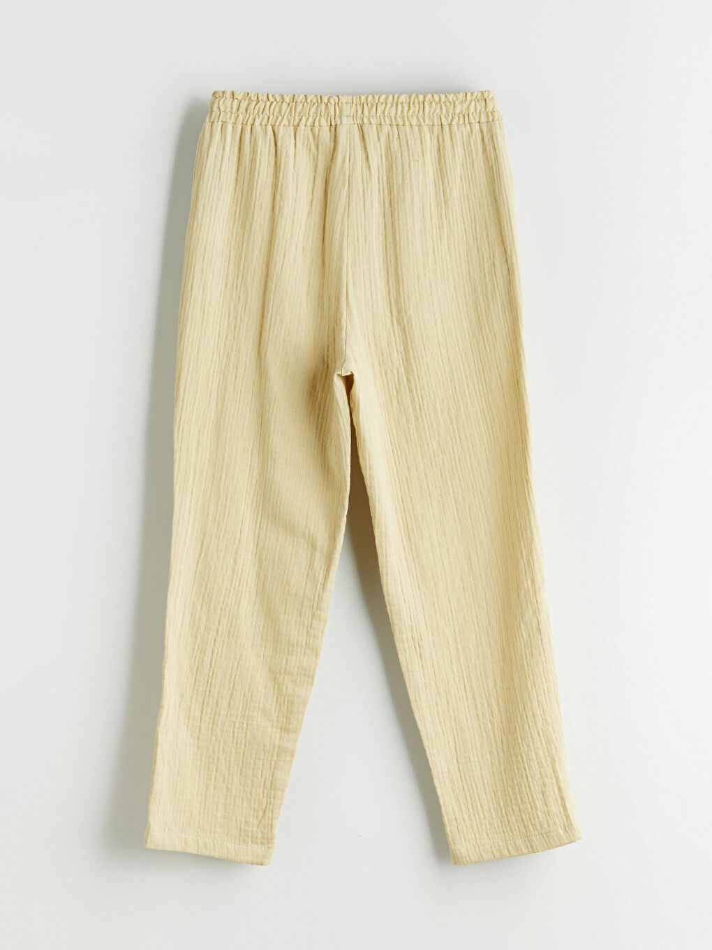 LCWAIKIKI Classic Elasticated Waist Textured Women's Trousers -S5R782Z8-FMD