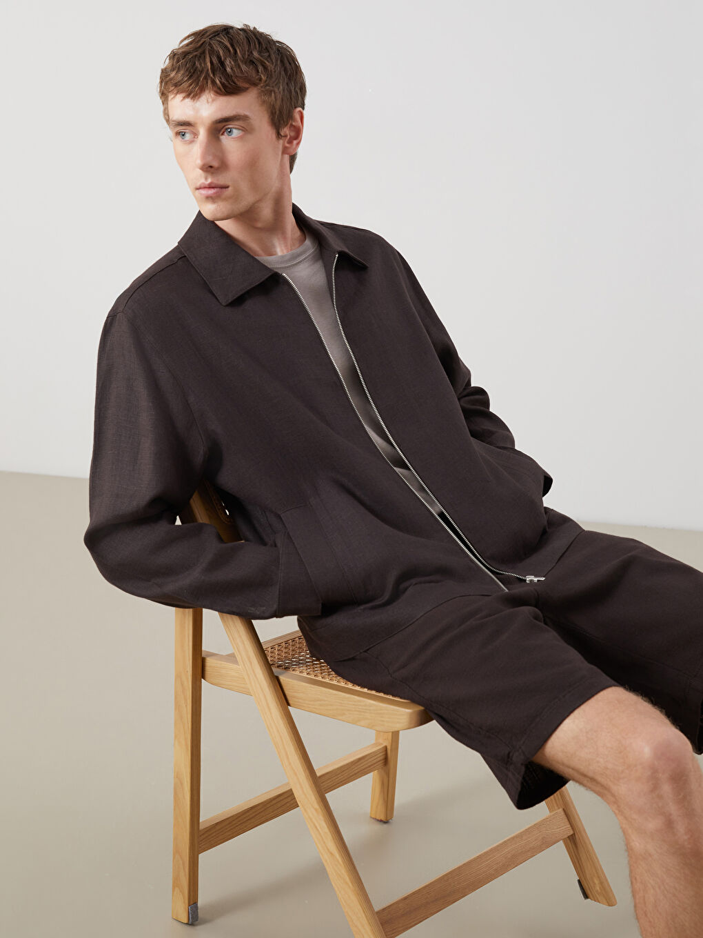 Kahverengi Rahat Kalıp Gömlek Yaka %100 Keten Erkek Mont