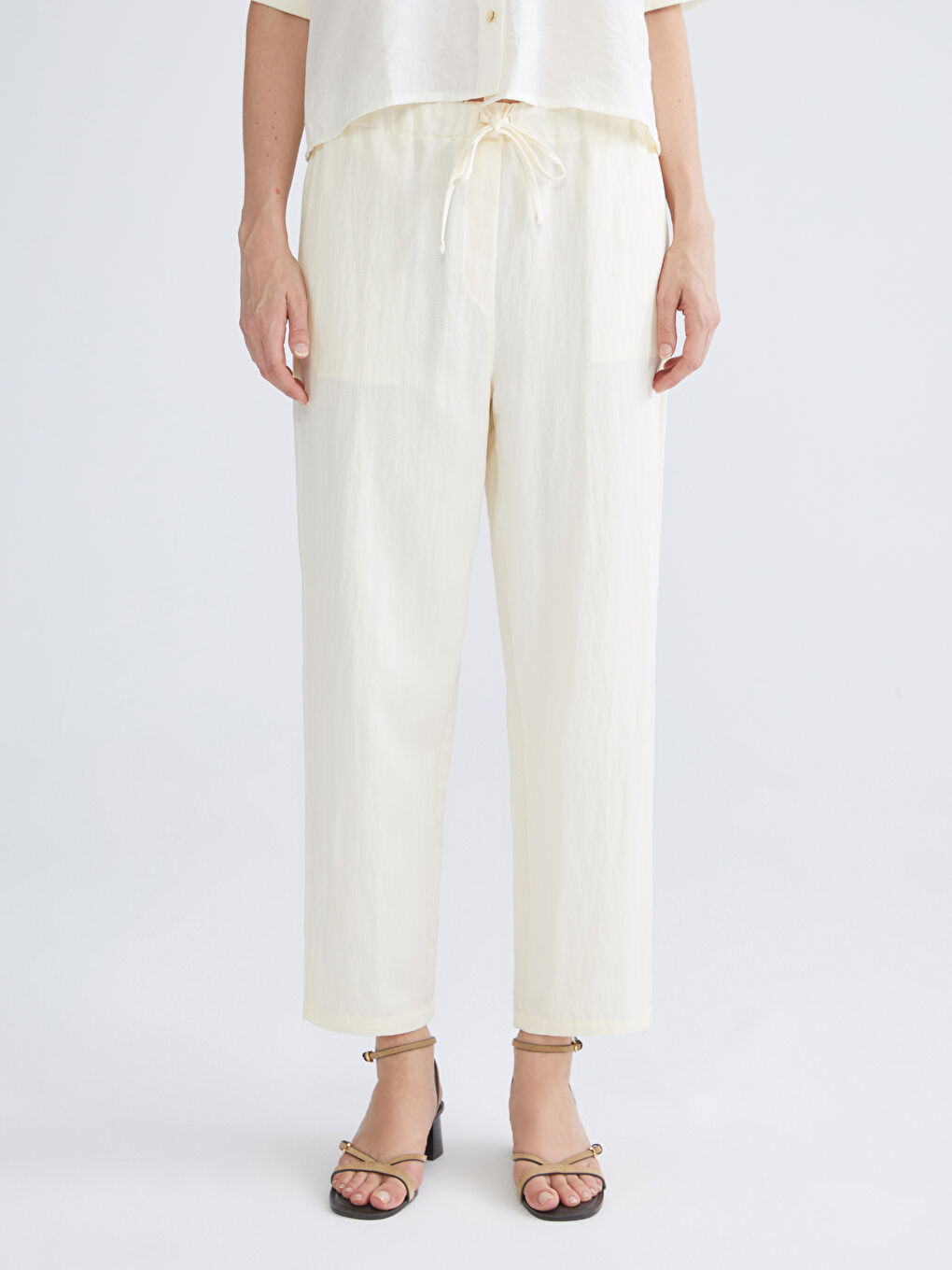 Ekru Beli Lastikli Kadın Pantolon-3