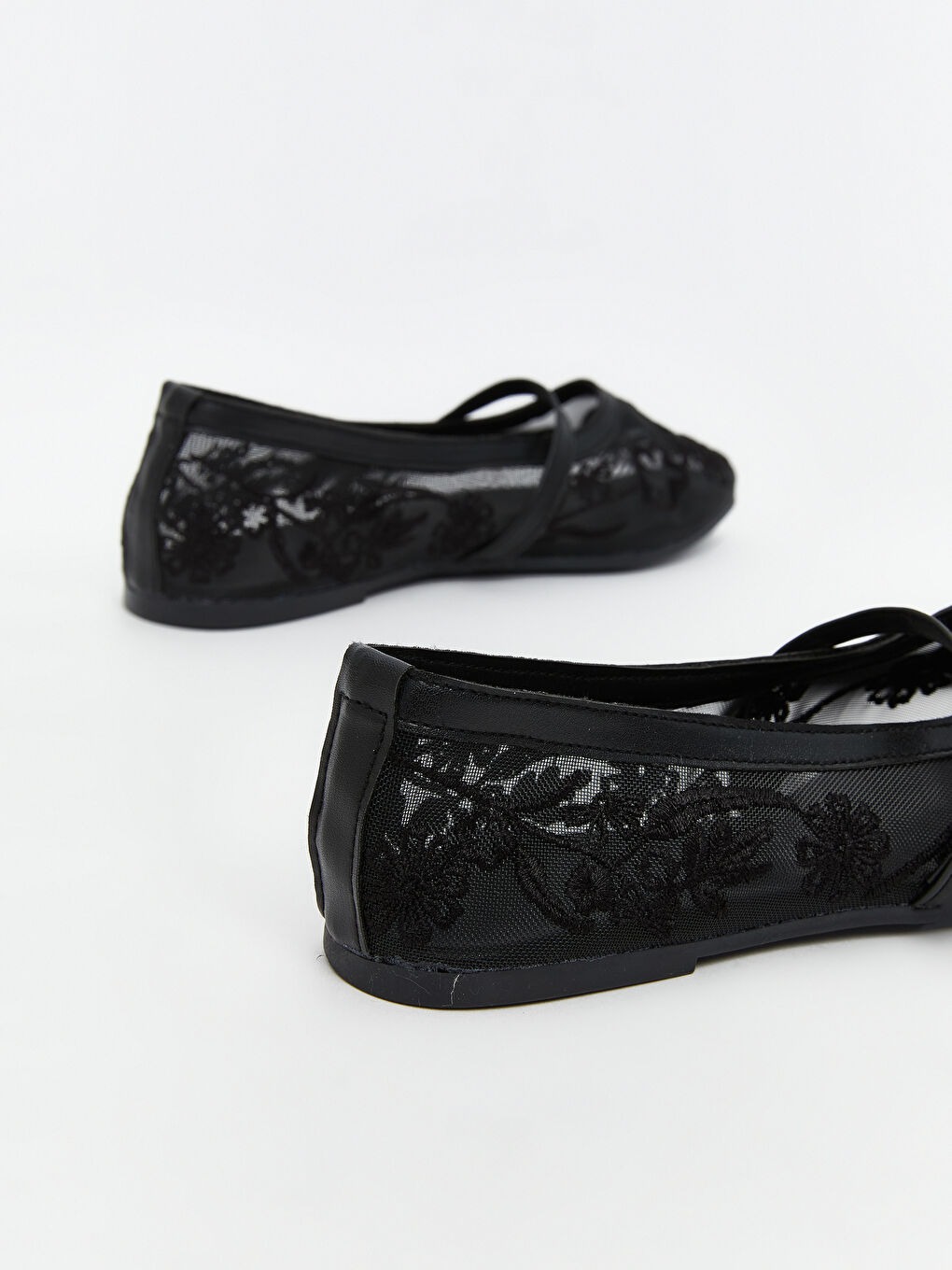 Embroidered Women's Ballet Flats-4