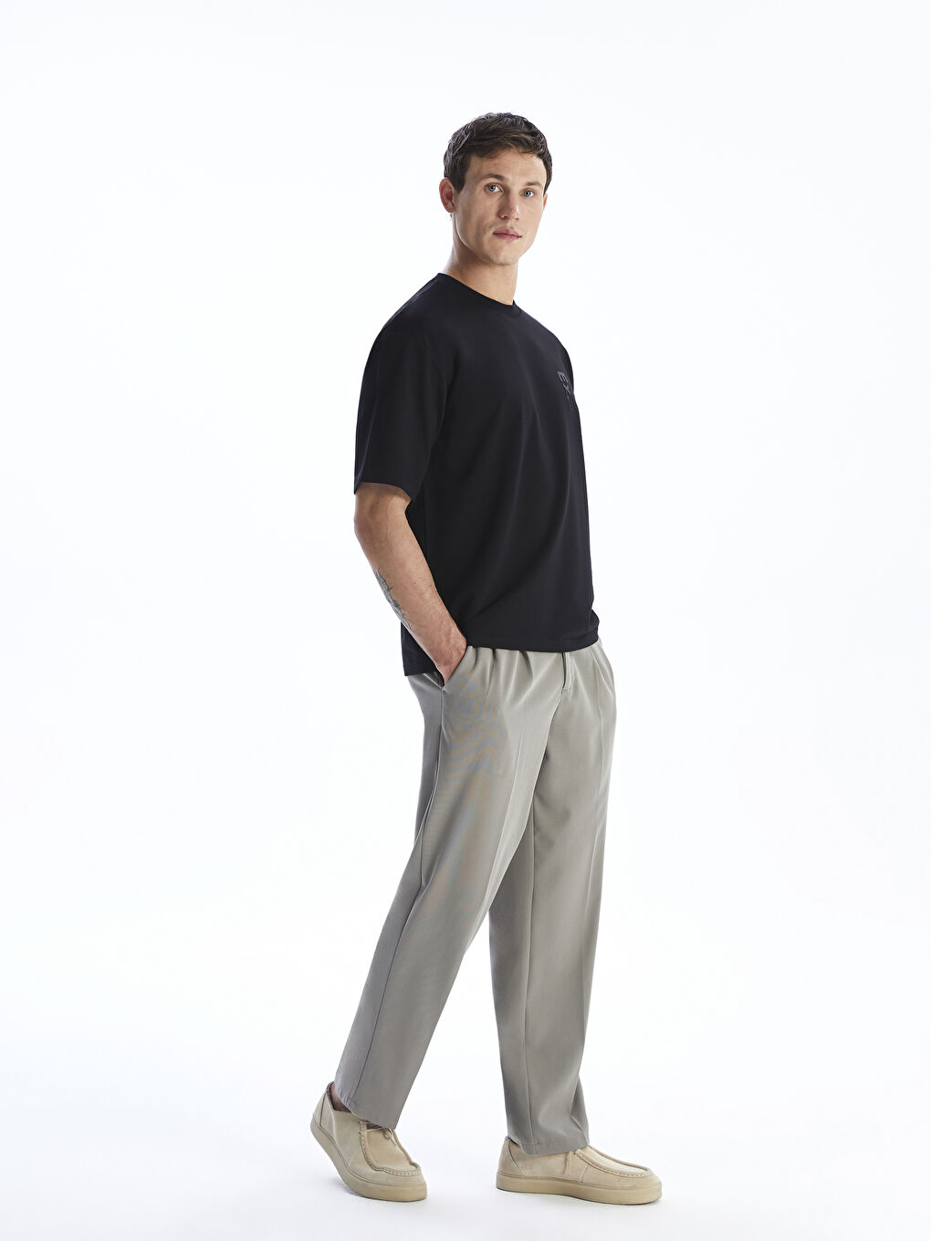 تيشيرت رجالي ياقة دائرية مطبوع جيرسي-1