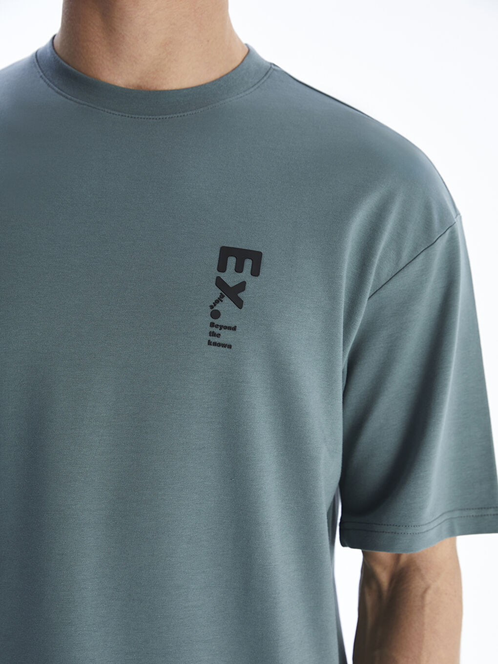 تي شيرت رجالي جيرسي مطبوع بكول مدور-2