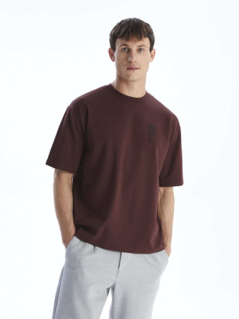 تيشيرت رجالي ياقة دائرية مطبوع جيرسي