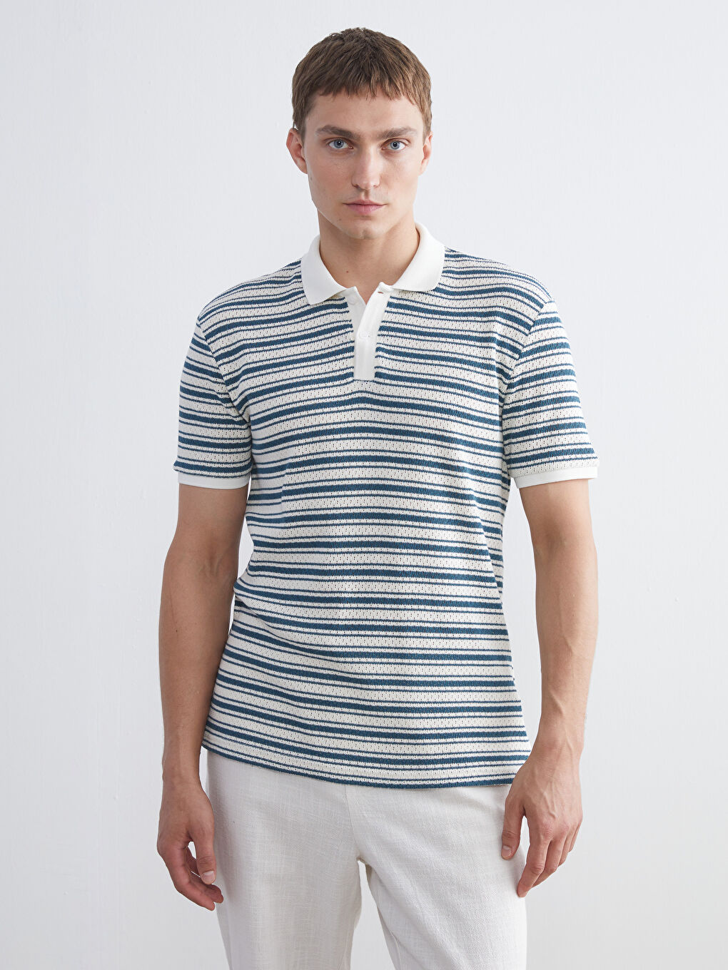 تي شيرت رجالي بياقة بولو مخطط-1