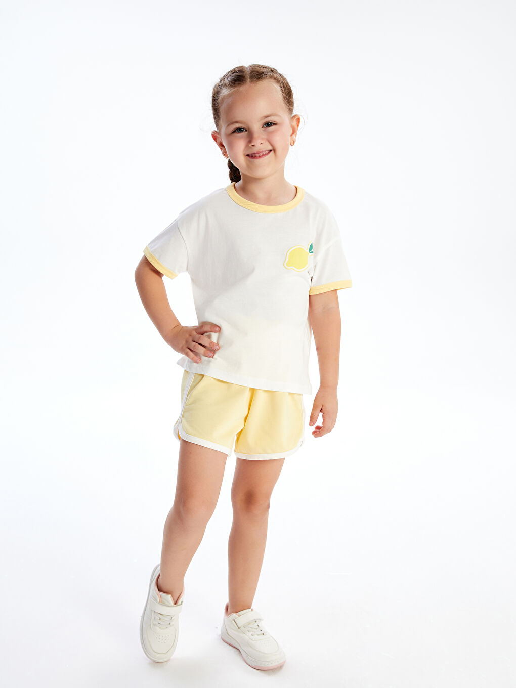 LCW Kids تی‌شه‌رت و شۆرتی چاپی لیمۆ بۆ کچان 2 پەک -S5RB84Z1-FPR