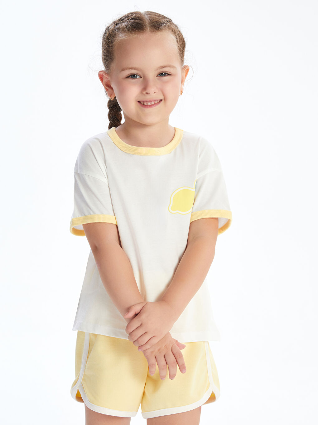 LCW Kids تی‌شه‌رت و شۆرتی چاپی لیمۆ بۆ کچان 2 پەک -S5RB84Z1-FPR