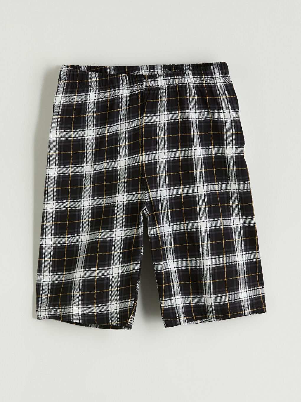 Siyah Beli Lastikli Ekose Erkek Çocuk Pijama Şort