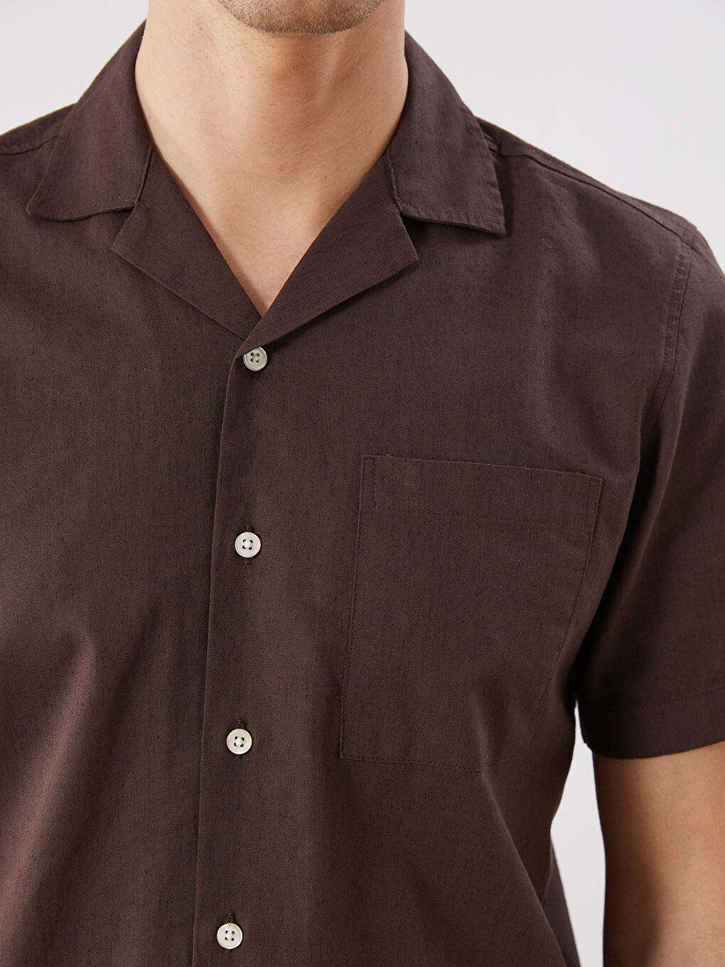 Kahverengi Regular Fit Resort Yaka Kısa Kollu Keten Karışımlı Erkek Gömlek-2