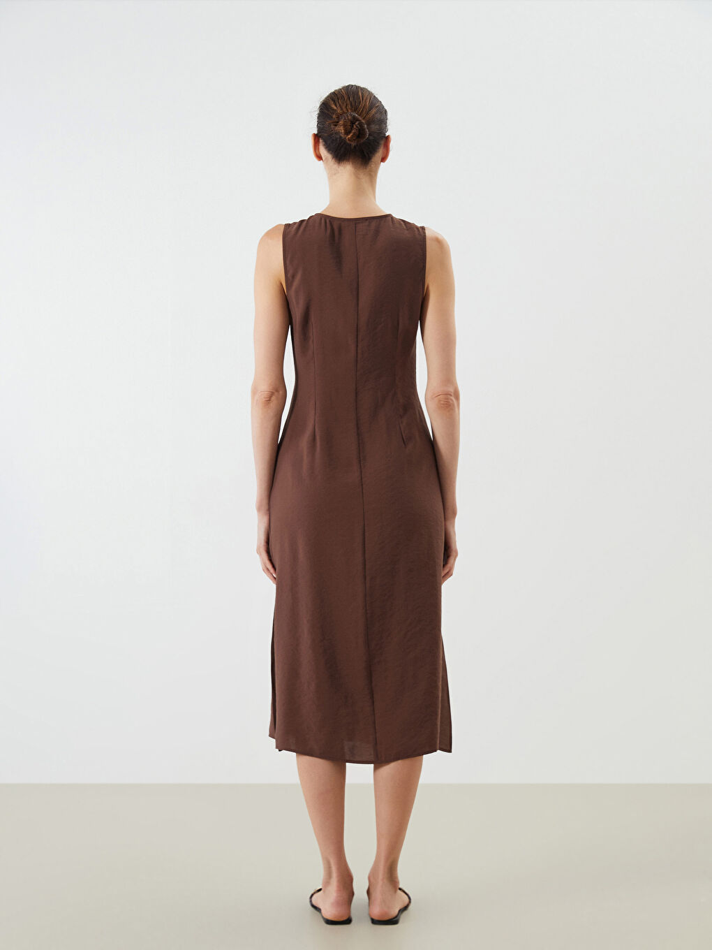 Kahverengi V Yaka A Kesim Modal Karışımlı Elbise-3