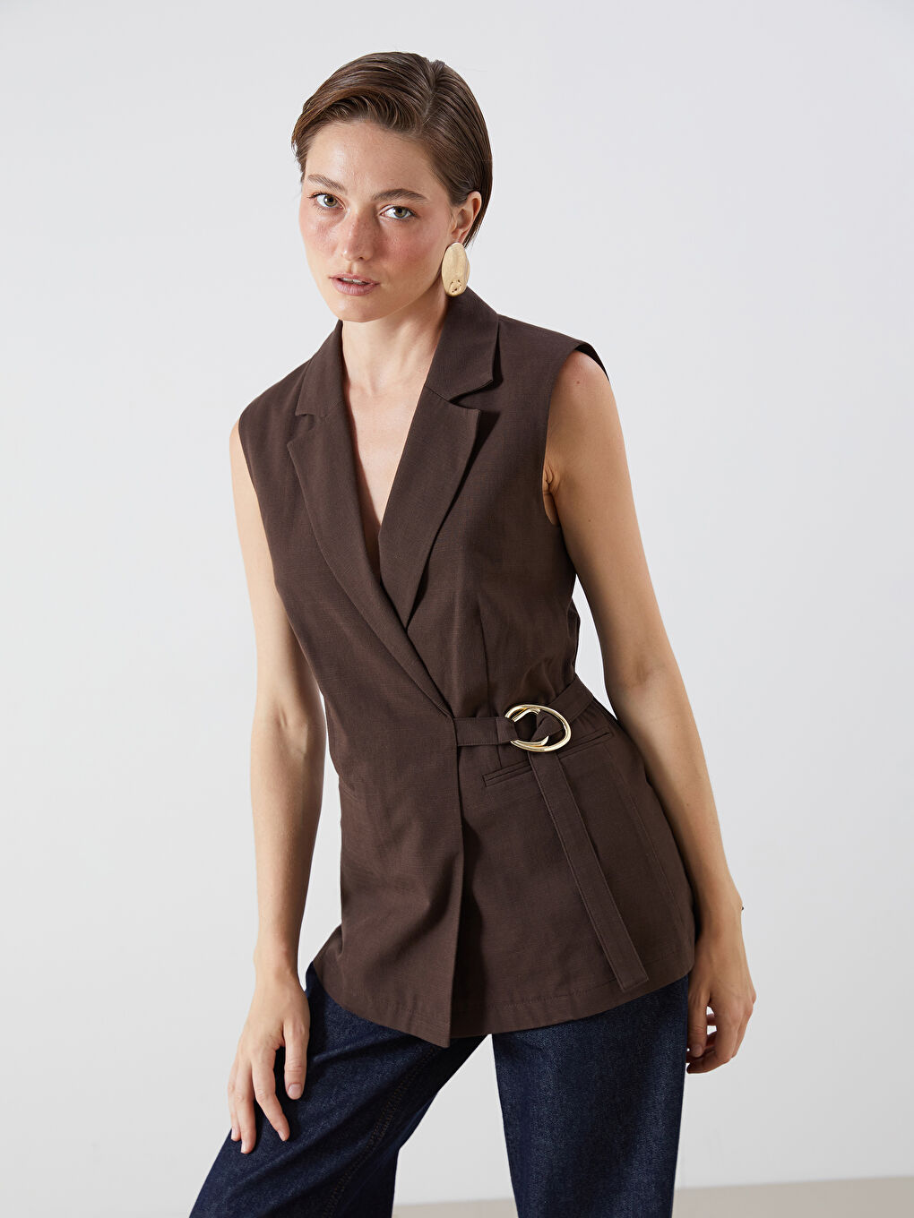 Kahverengi Kruvaze Yaka Keten Karışımlı Kadın Klasik Yelek