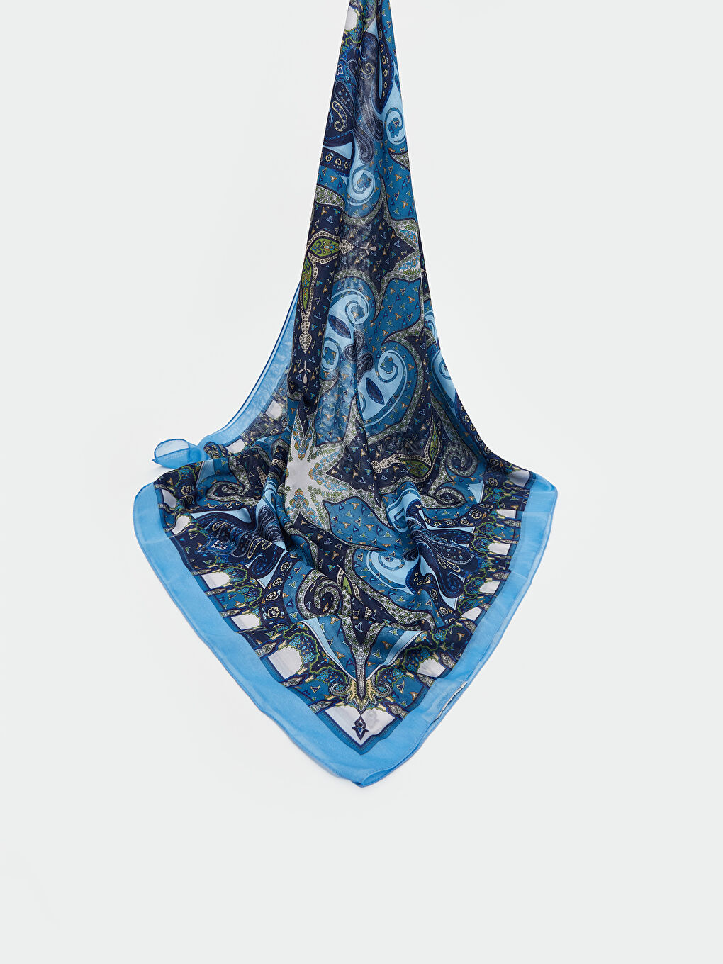 Mavi Desenli Kadın Şal