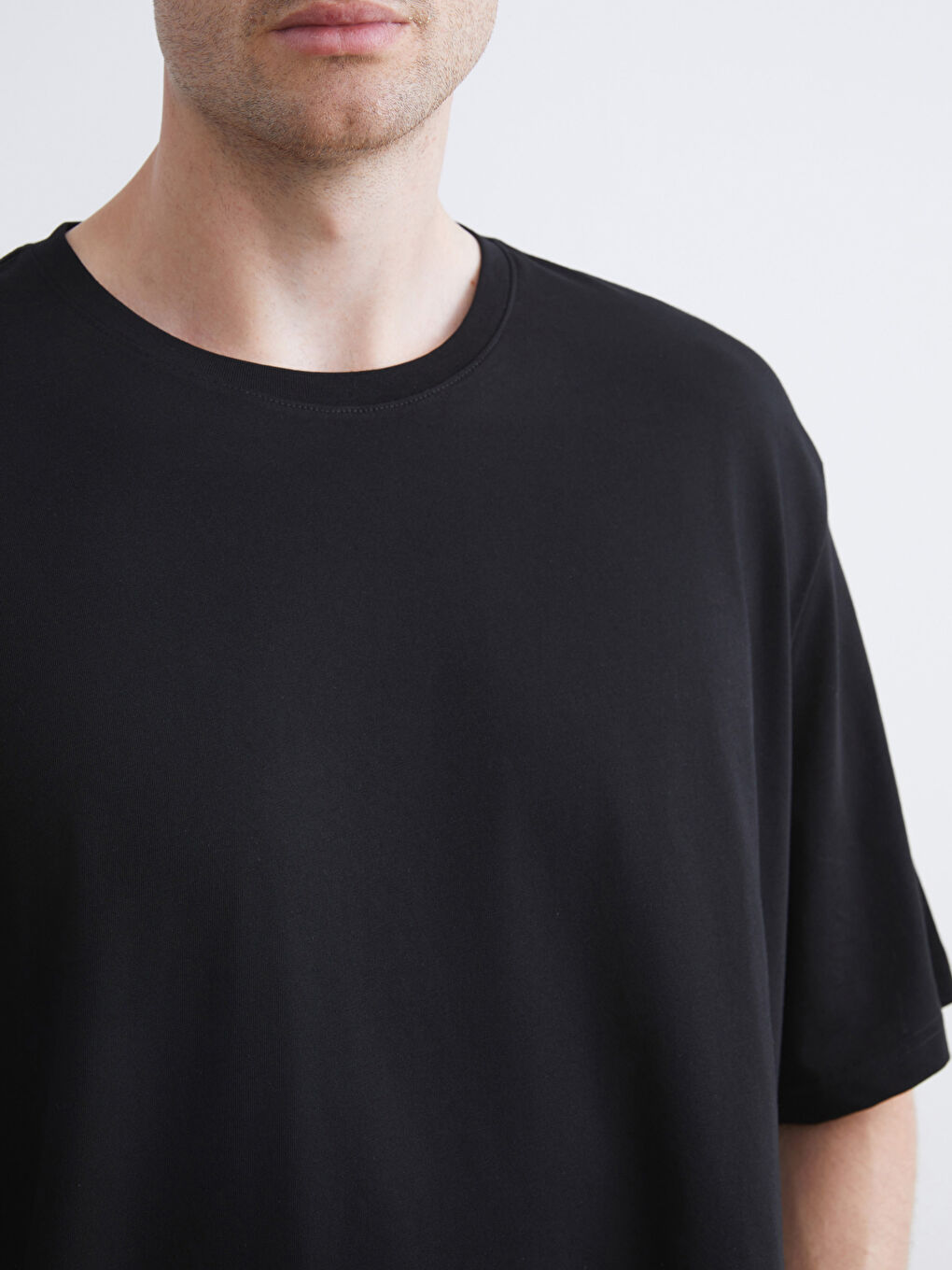 Siyah Büyük Beden Bisiklet Yaka %100 Pamuk Erkek Tişört-4