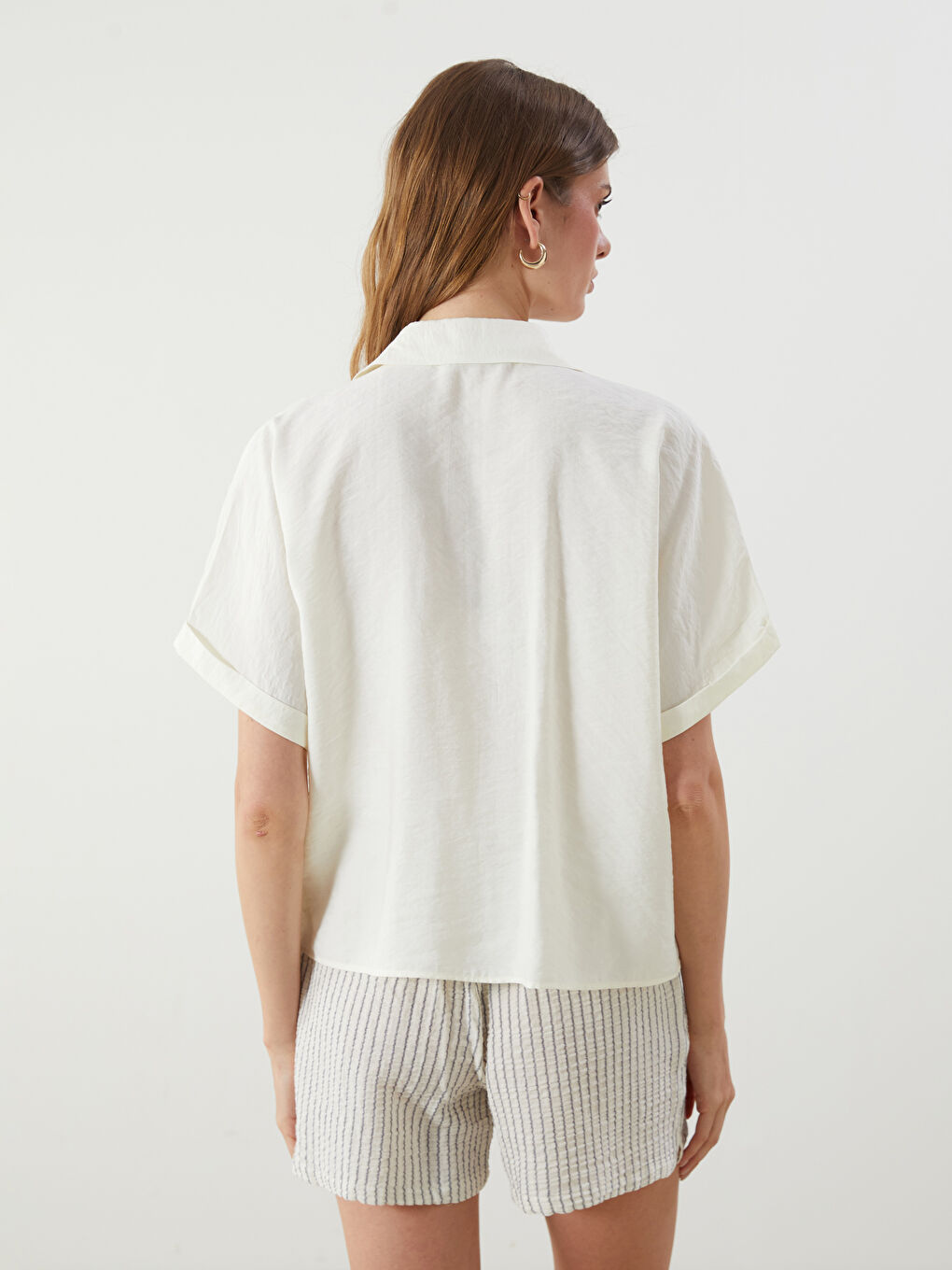 Ekru Oversize Modal Karışımlı Kadın Gömlek-3