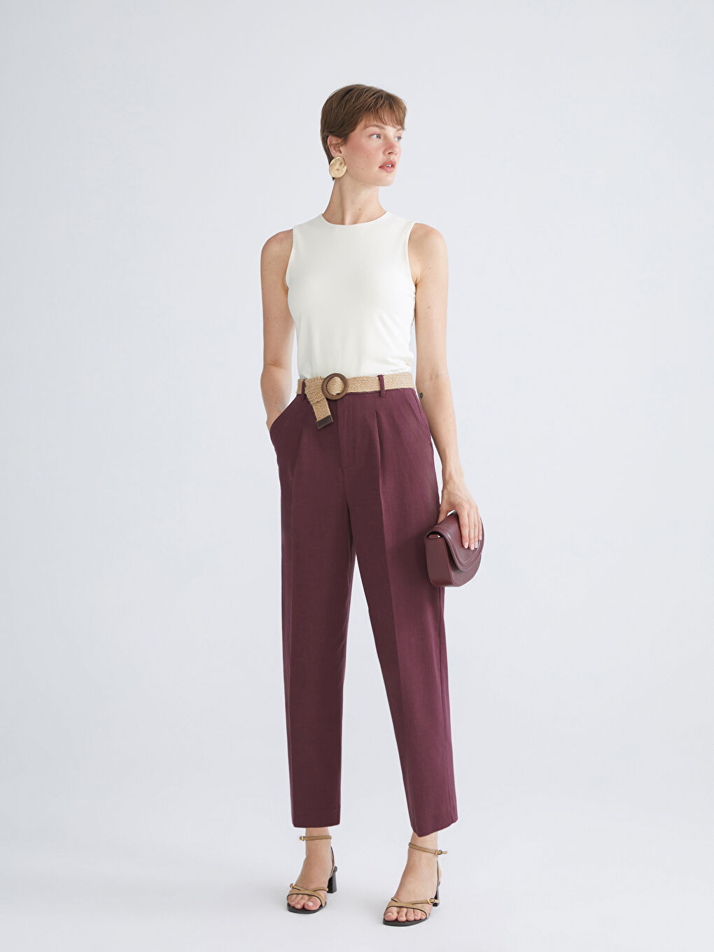 Mürdüm Beli Kemerli Havuç Kesim Kadın Pileli Pantolon