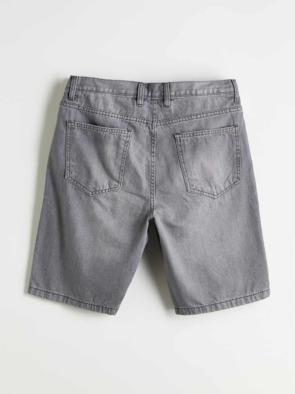 Standard Fit Men's Denim Shorts-5