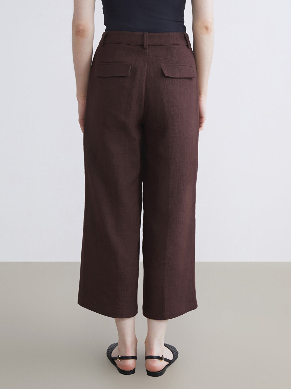 Kahverengi Dar Fit Geniş Paça Kadın Pantolon-3