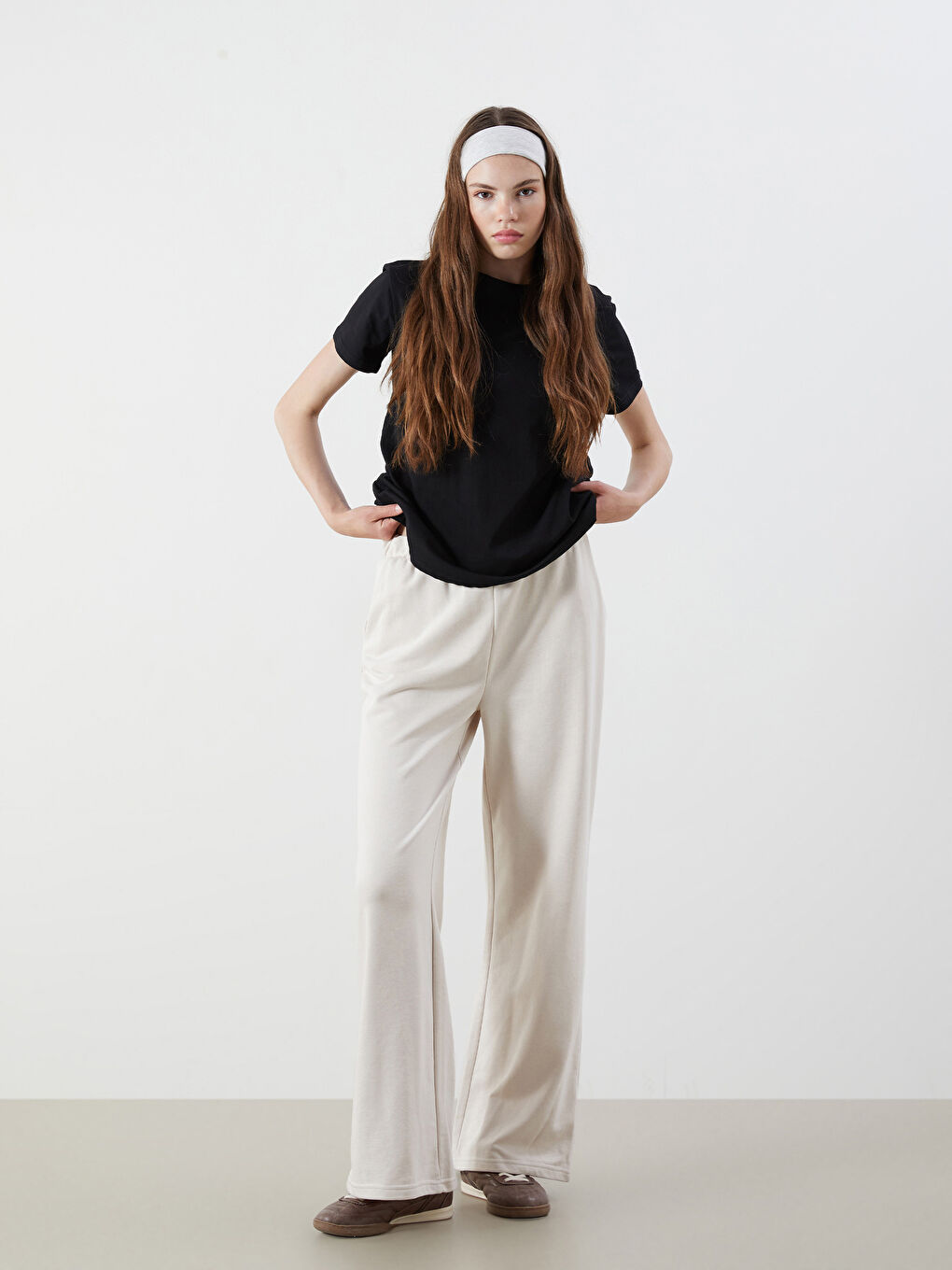 Elasticated Waist Wide Leg Women's Sweatpants