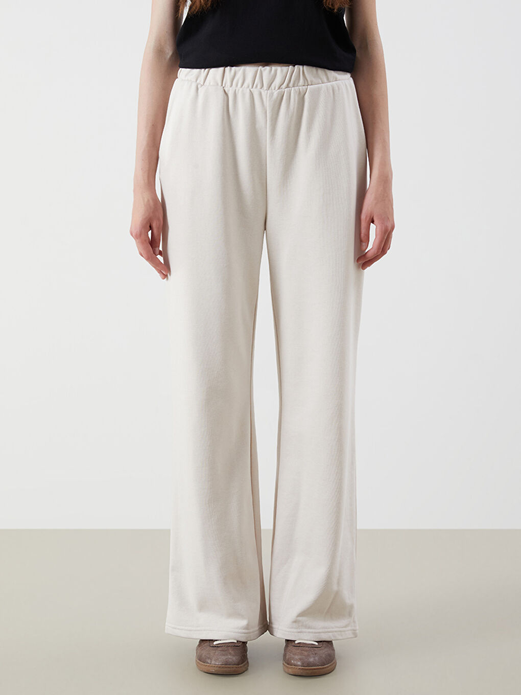 Elasticated Waist Wide Leg Women's Sweatpants-1