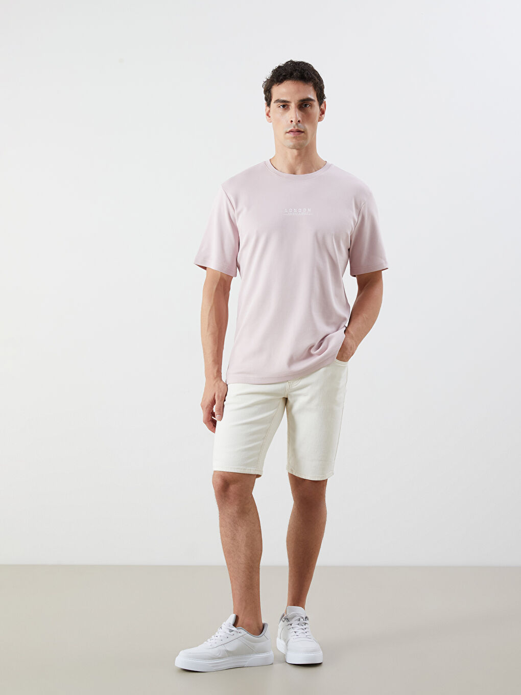 تیشێرتی پیاوانی یاخە خڕی چاپکراو-1