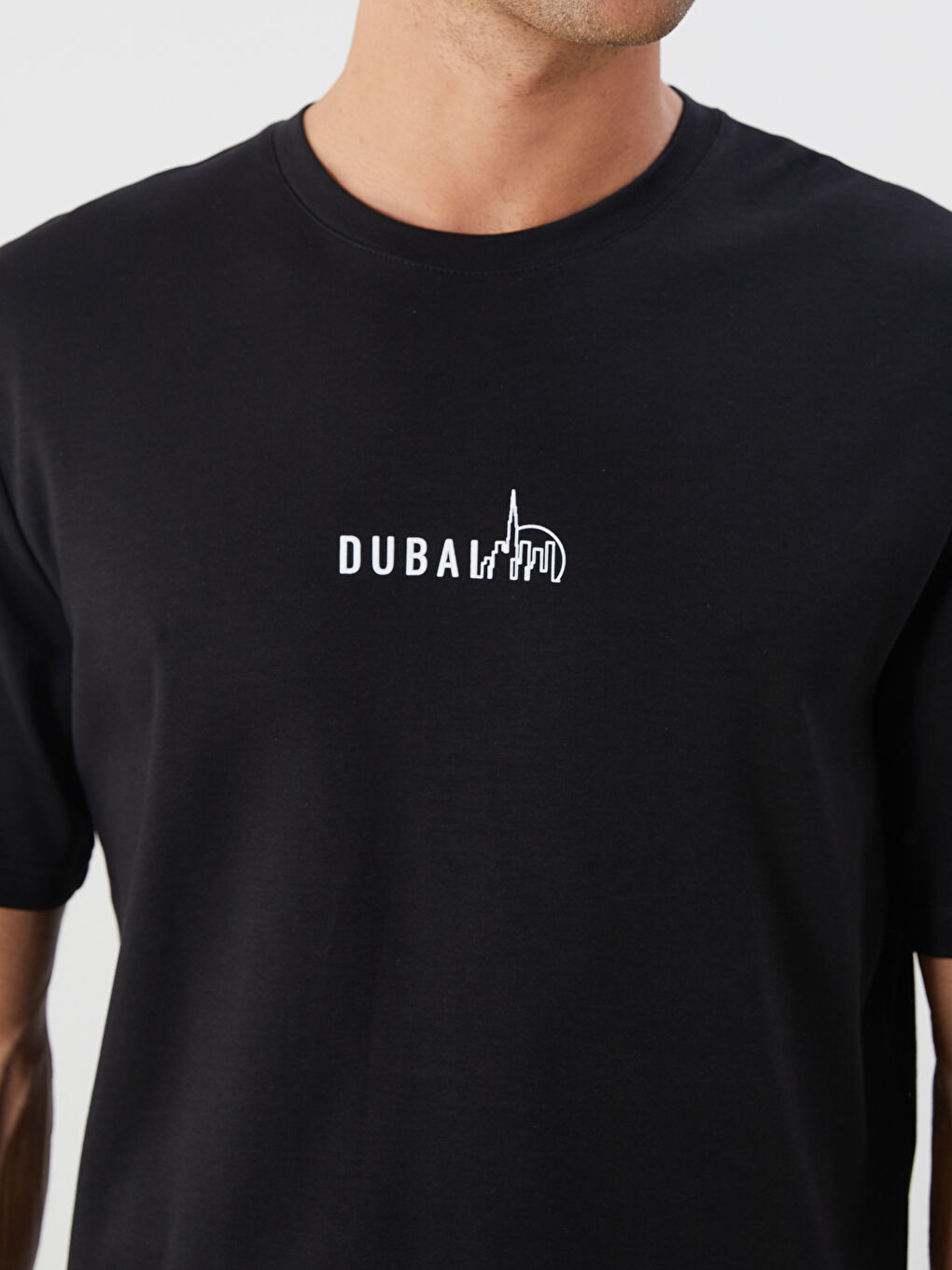 LCWAIKIKI Classic Crew Neck Printed Men's T-Shirt -S5RF88Z8-CVL