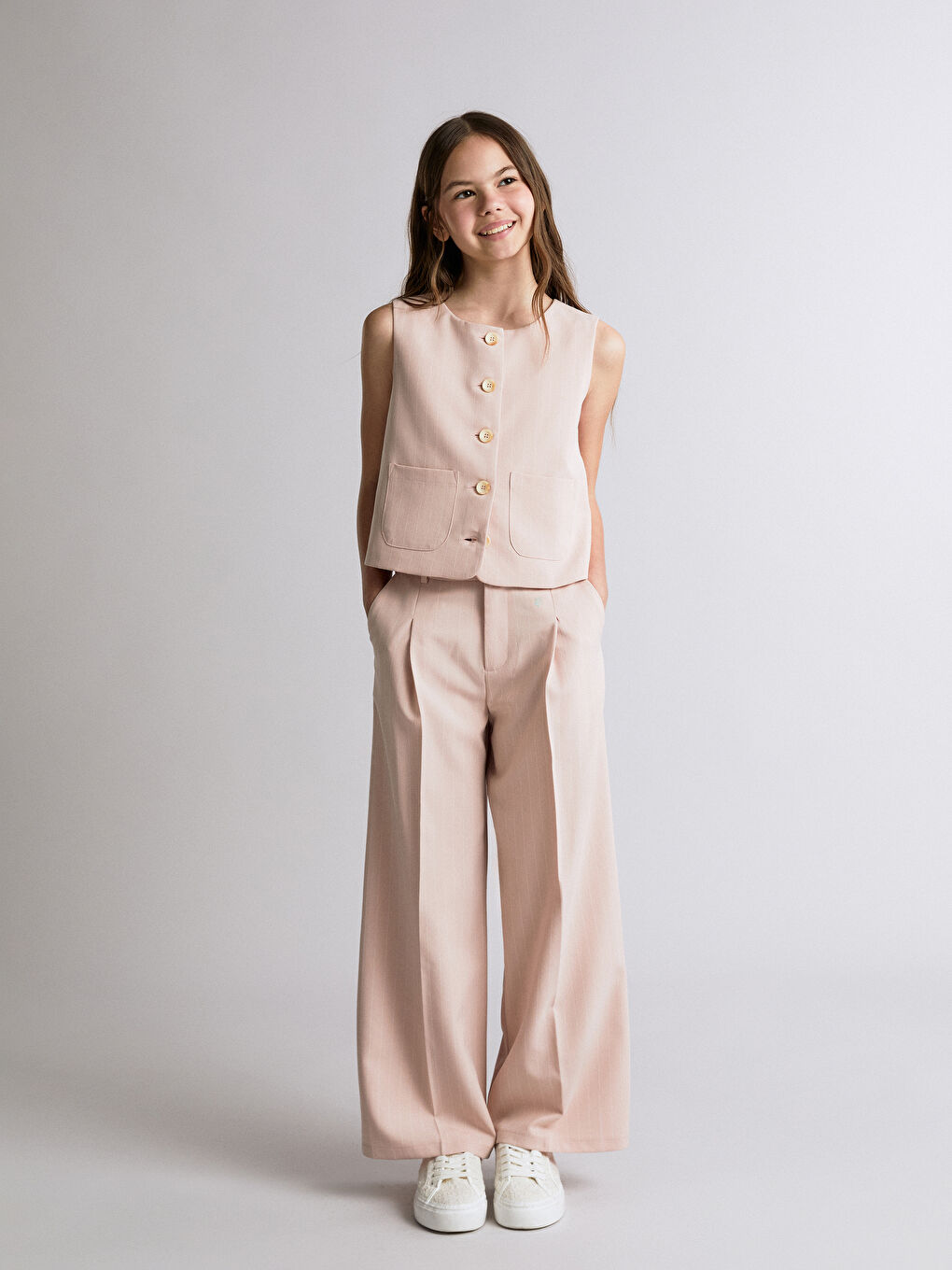 Bej Kız Çocuk Klasik Yelek-1