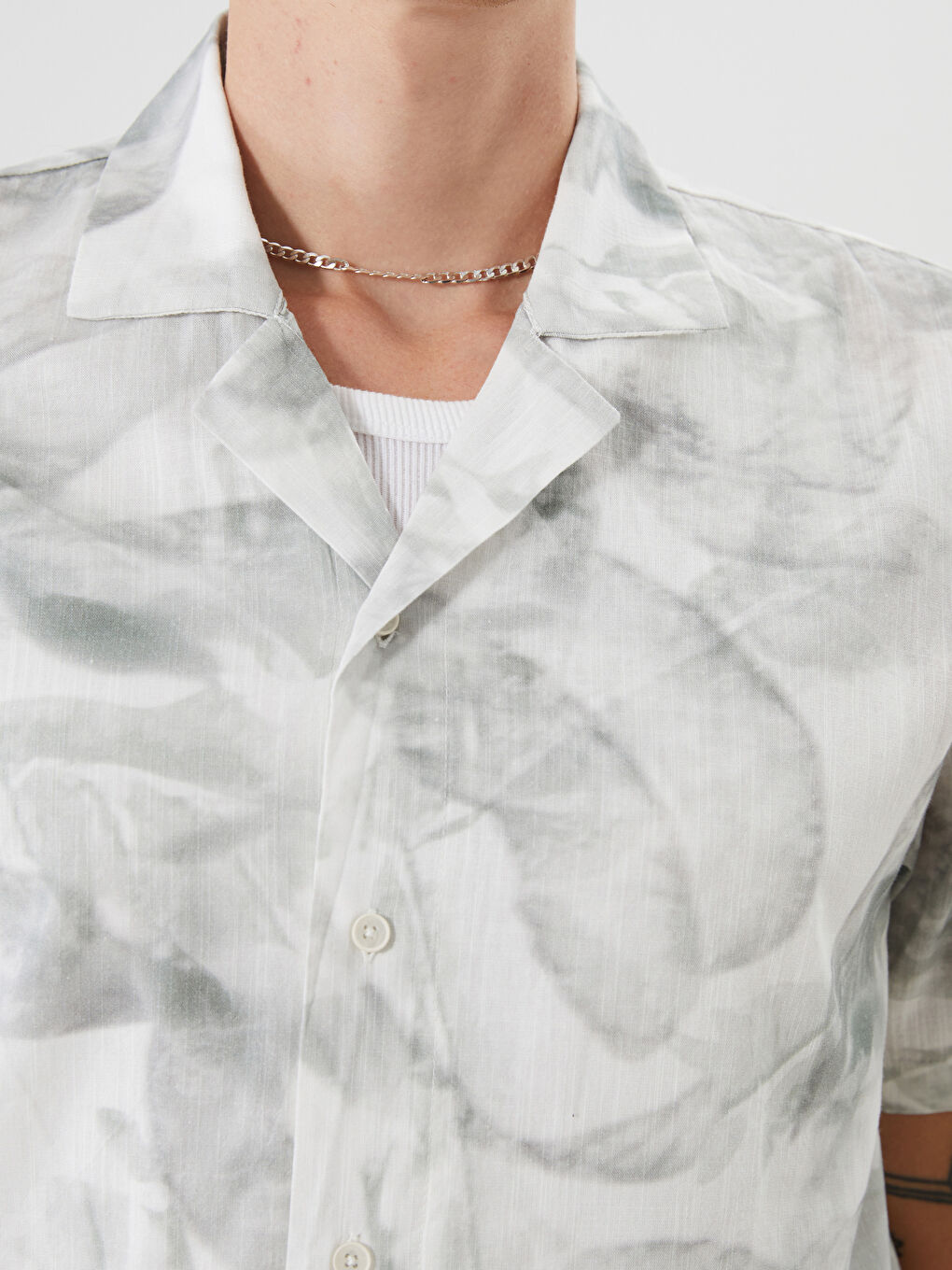 Yeşil Regular Fit Resort Yaka Kısa Kollu Desenli Erkek Gömlek-2