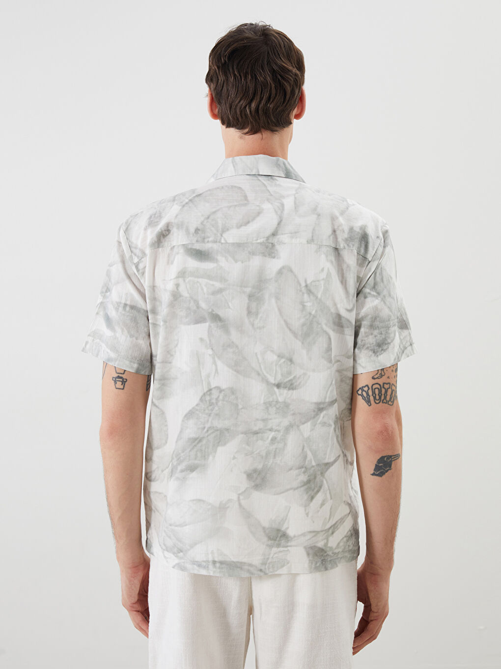 Yeşil Regular Fit Resort Yaka Kısa Kollu Desenli Erkek Gömlek-3