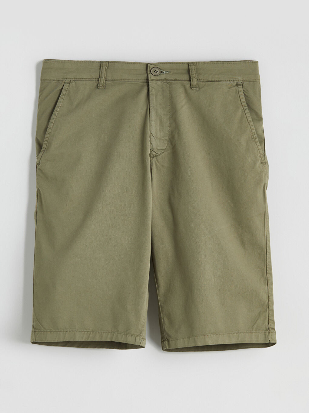 Haki Standart Kalıp Gabardin Erkek Şort-4