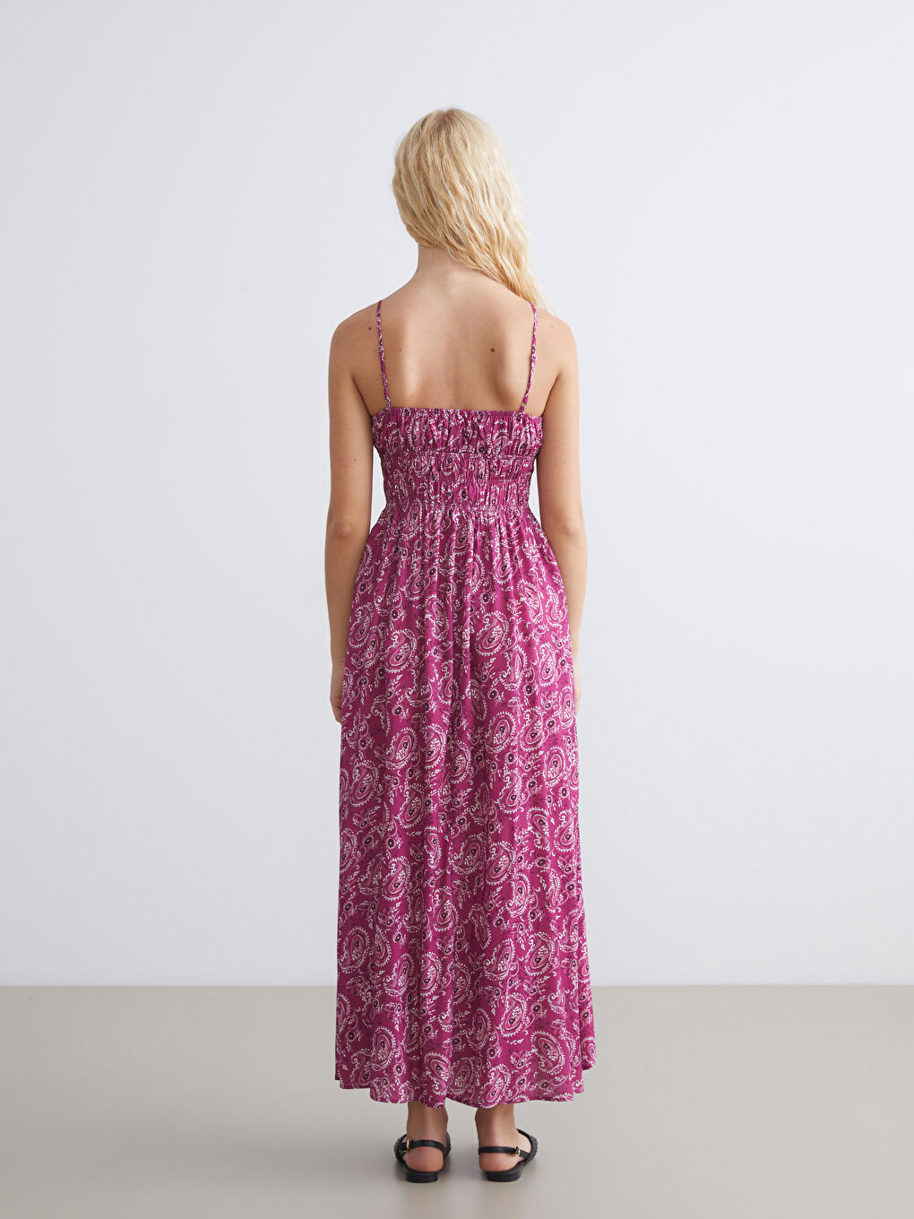 Fuşya Desenli Askılı Belden Oturtmalı Elbise-3