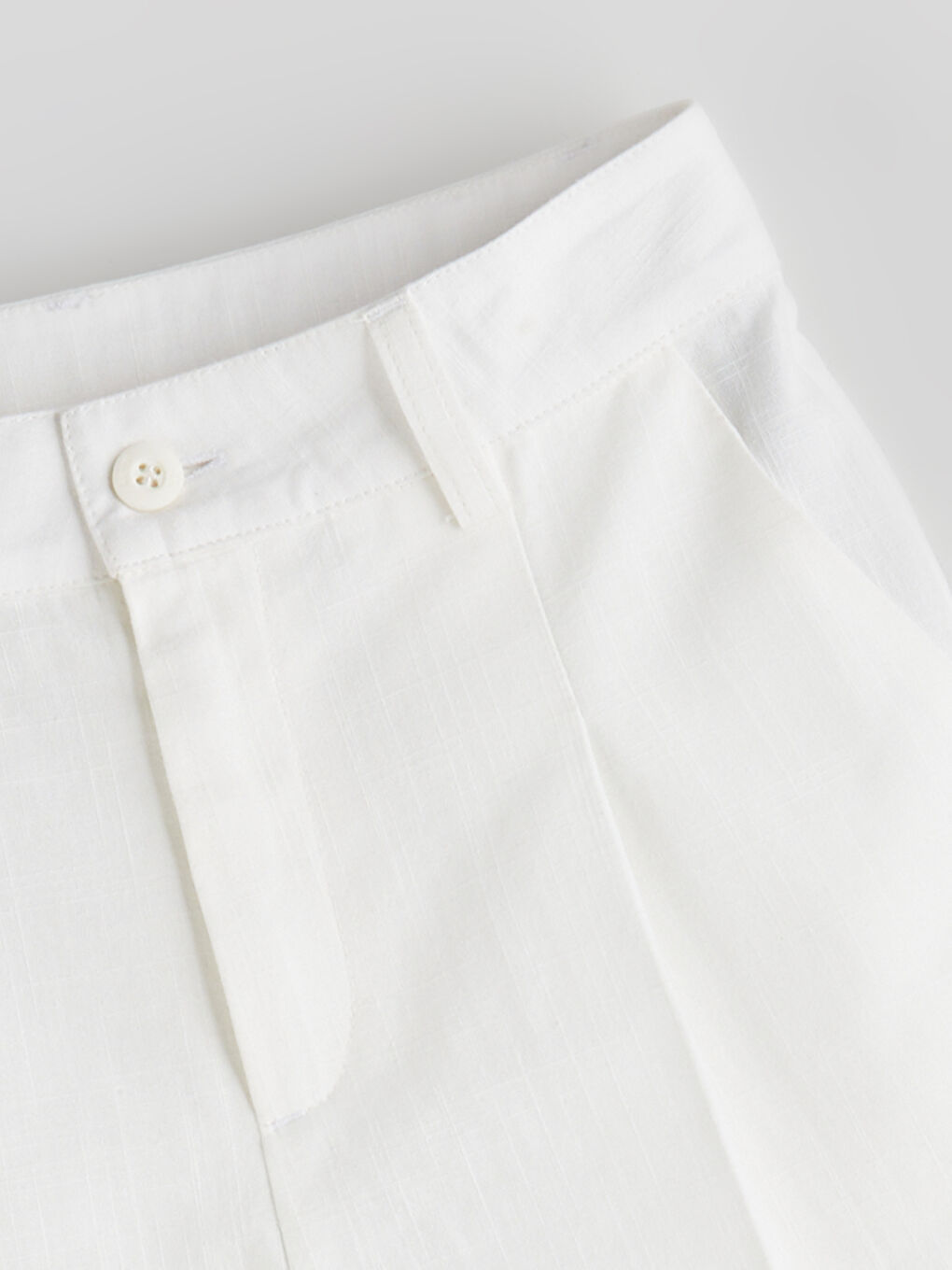 Girl WHITE Shorts -S5RG79Z4-Q6K