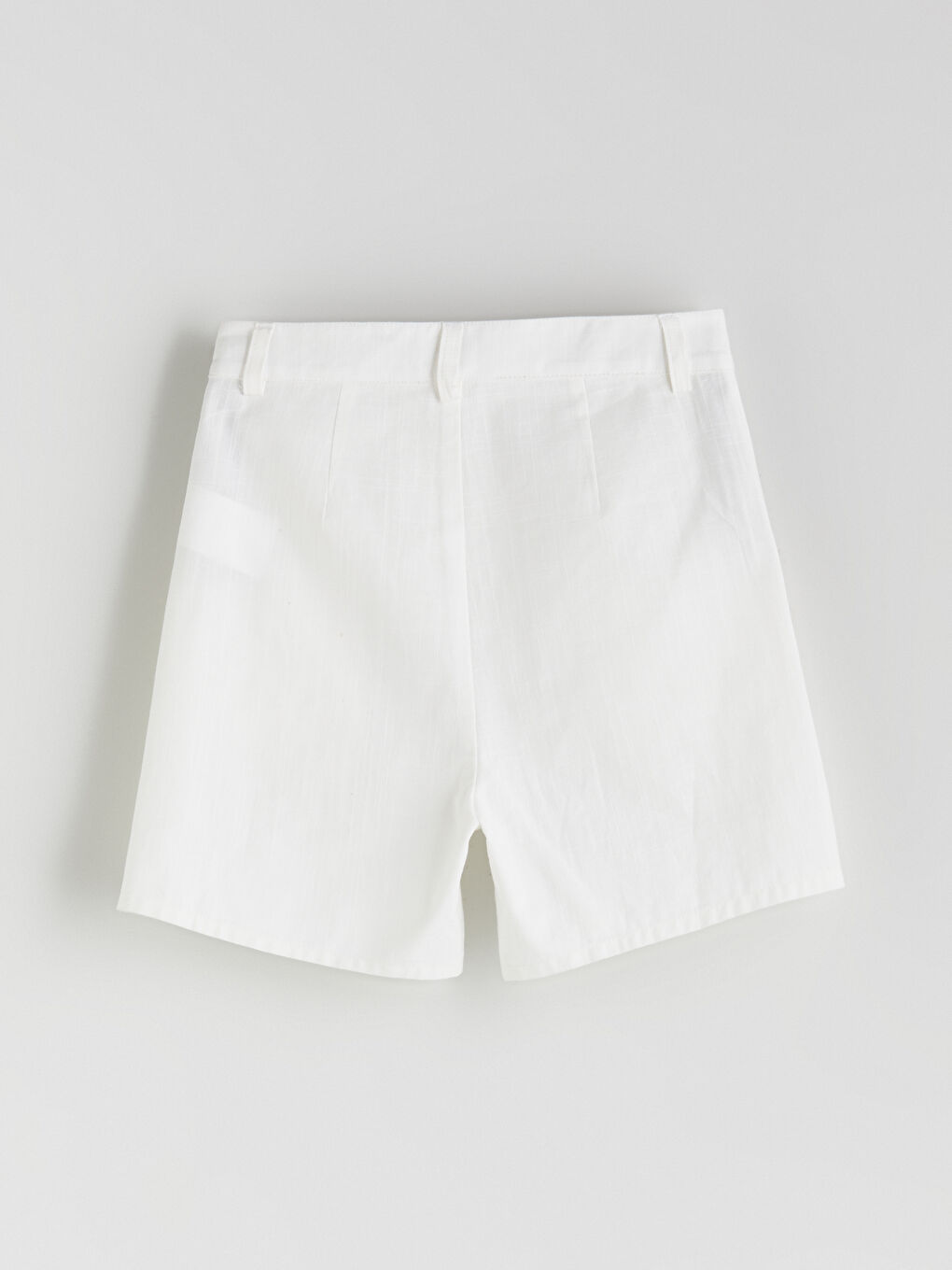Girl WHITE Shorts -S5RG79Z4-Q6K