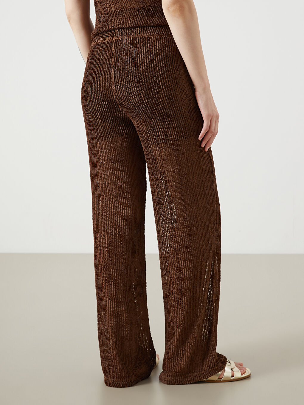 Elasticated Waist Textured Women's Trousers-7