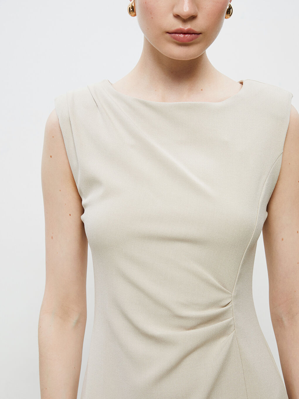 Bej Bisiklet Yaka Büzgülü Elbise-2