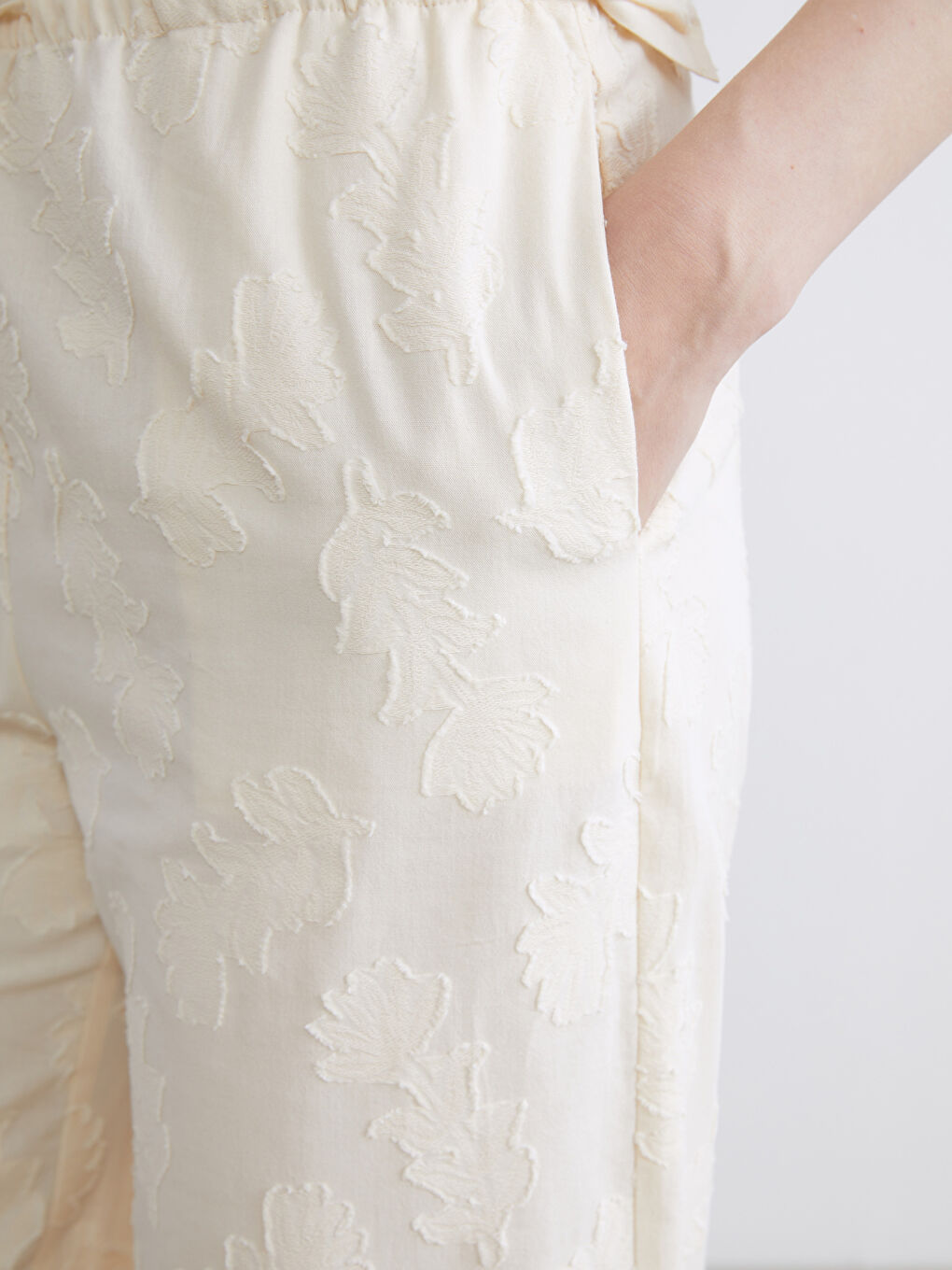 Elasticated Waist Self-Patterned Women's Trousers-2