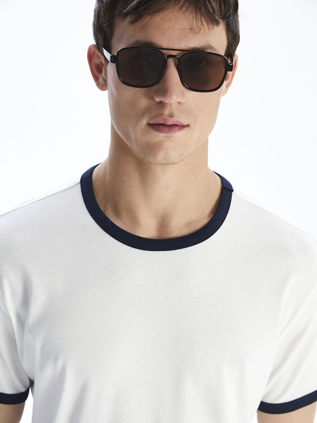 Ekru Bisiklet Yaka Penye Erkek Tişört-2