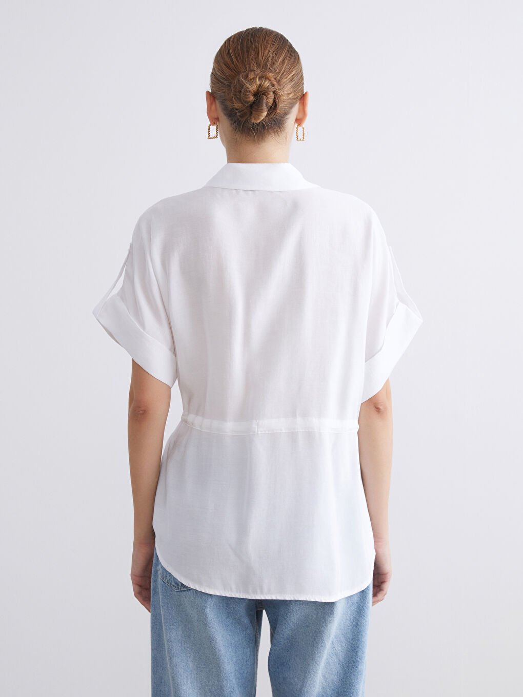 Beyaz Modal Karışımlı Oversize Kadın Gömlek-3