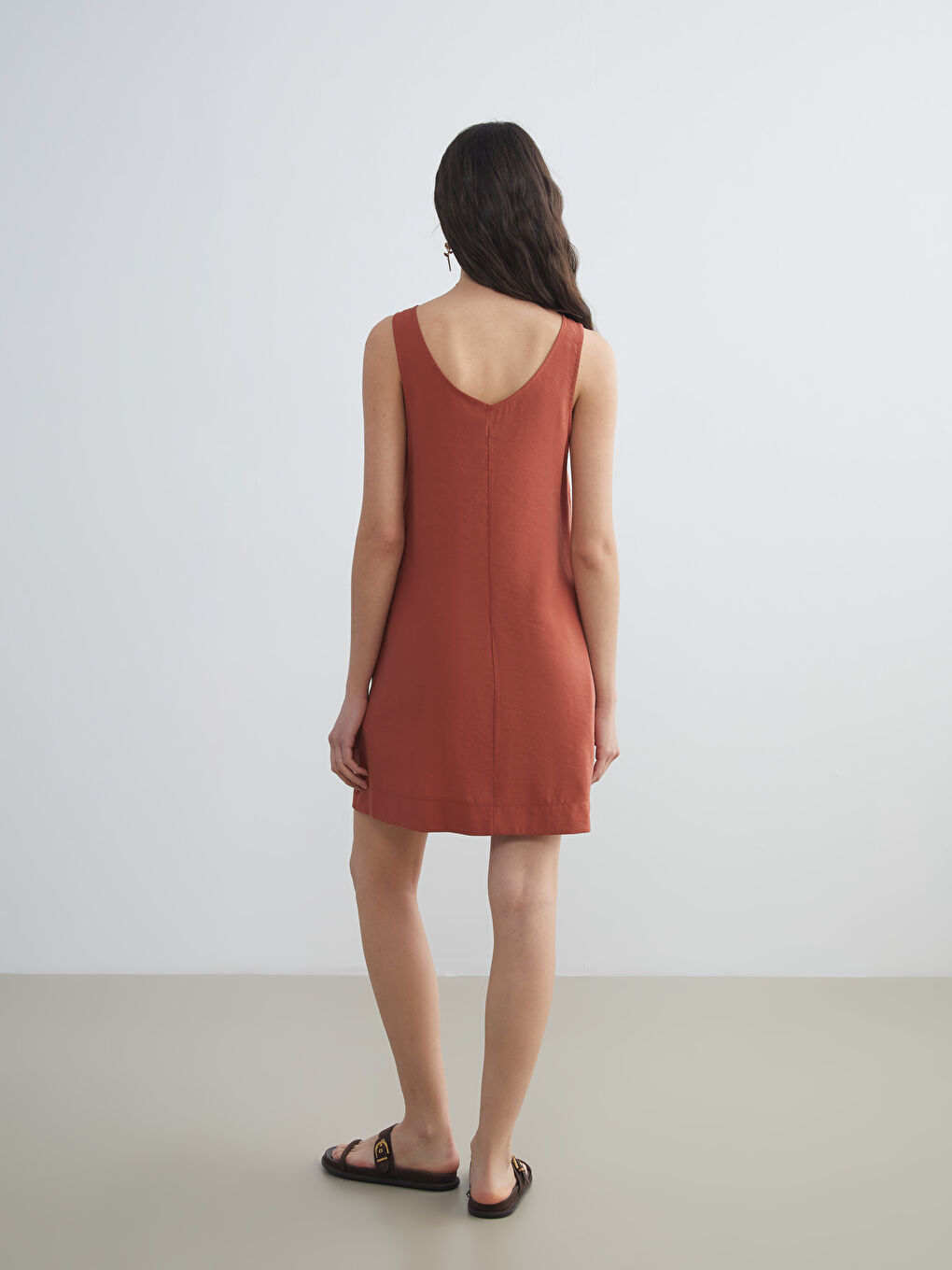 Turuncu V Yaka Modal Karışımlı Elbise-3