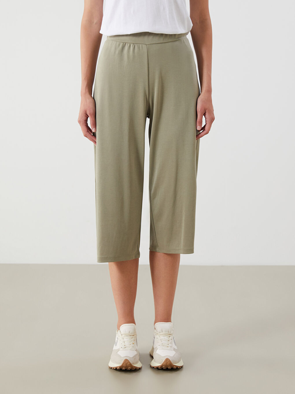 Haki Beli Lastikli Modal Karışımlı Kadın Kapri-1