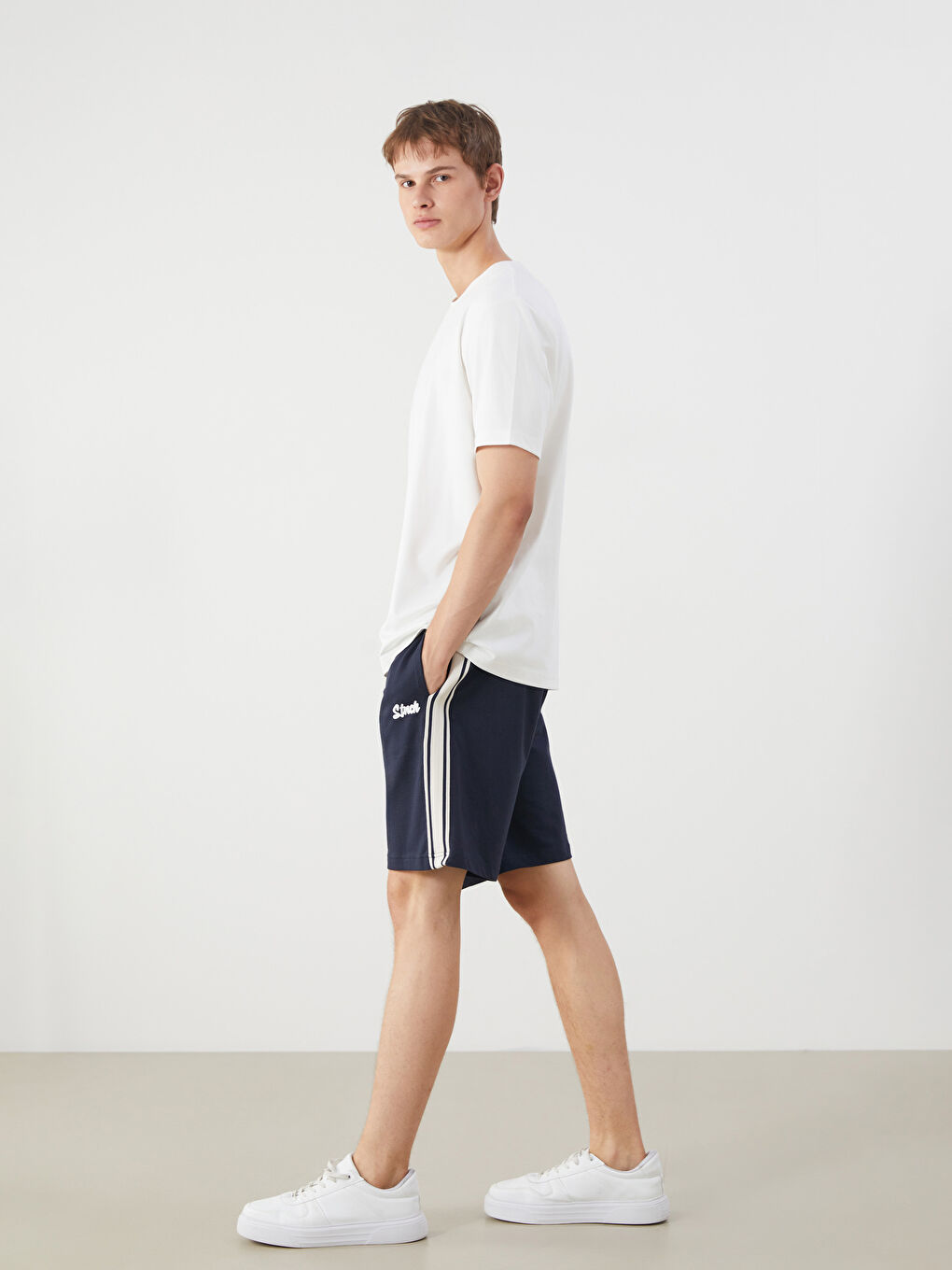 XSIDE Standard Fit Men's Shorts -S5RI37Z8-YRV