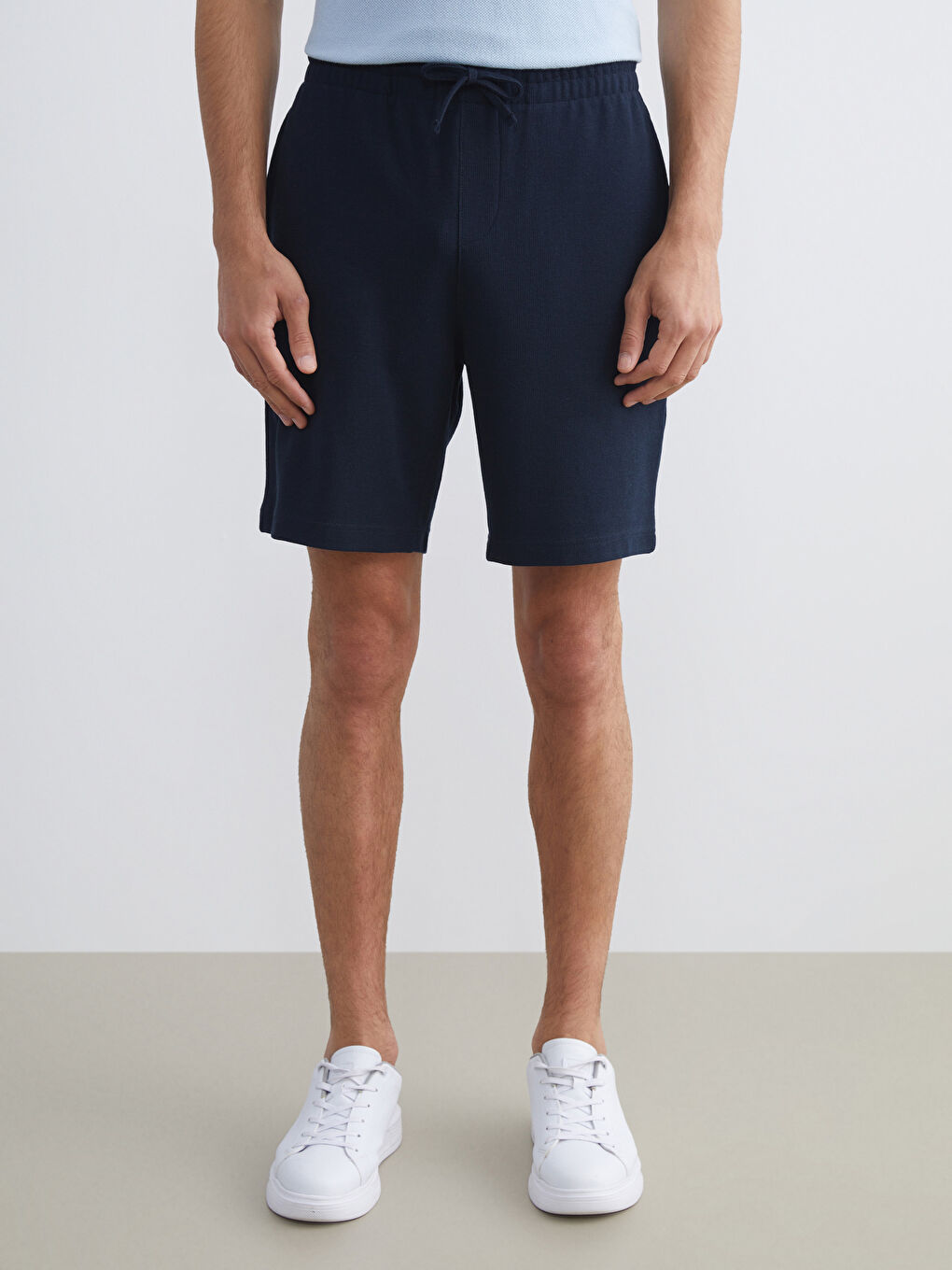 Lacivert Standart Kalıp Erkek Şort-1