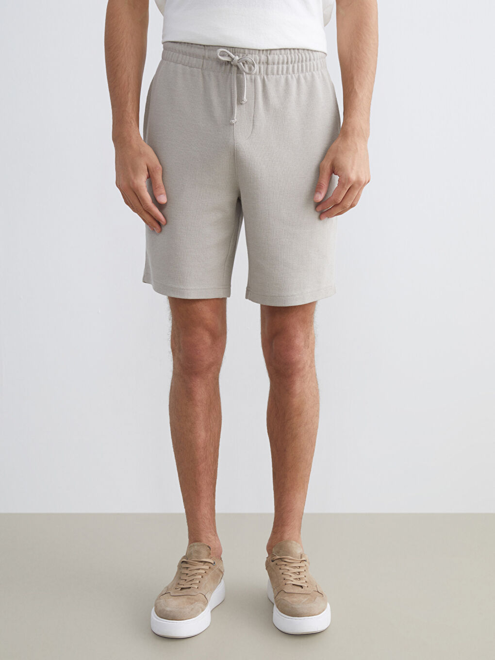 Gri Standart Kalıp Erkek Şort-1