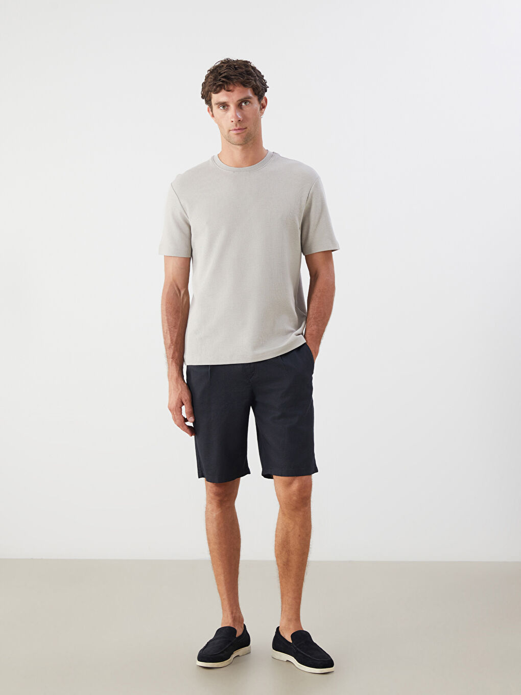 Gri Bisiklet Yaka Erkek Tişört-1