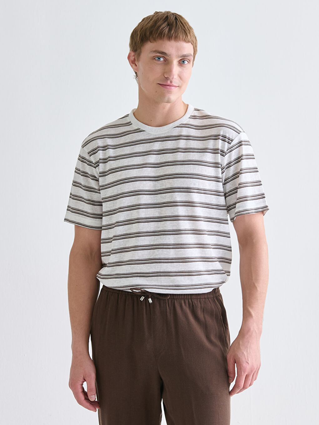 Kahverengi Bisiklet Yaka Çizgili Penye Erkek Tişört