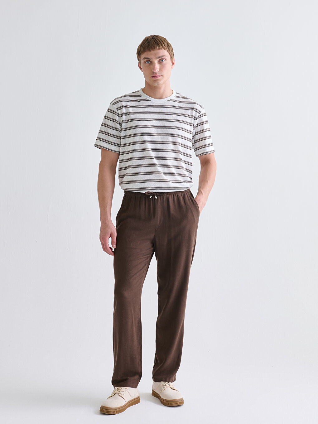 Kahverengi Bisiklet Yaka Çizgili Penye Erkek Tişört-1