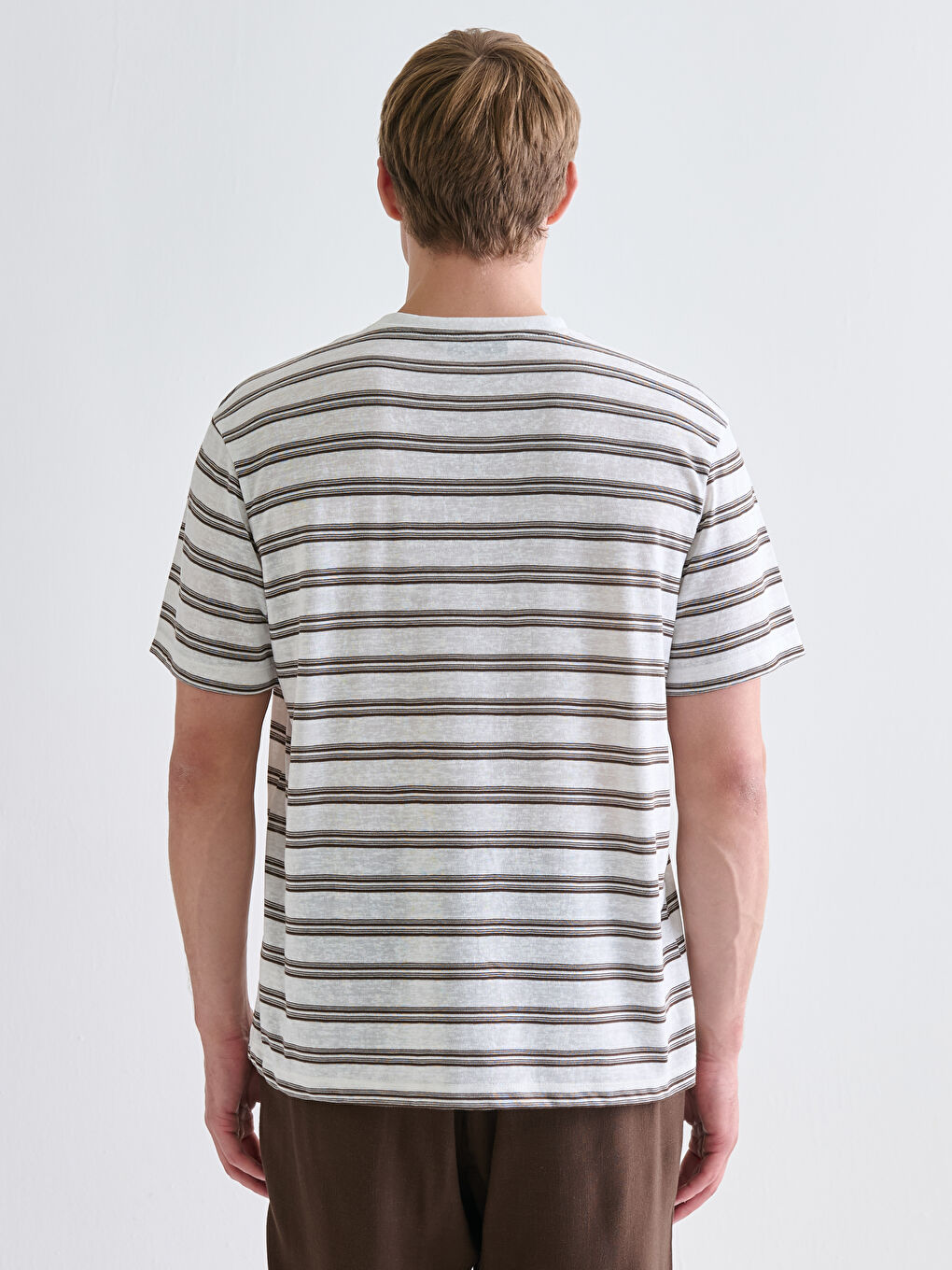 Kahverengi Bisiklet Yaka Çizgili Penye Erkek Tişört-3